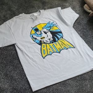 Nwt kids large batman tshirt